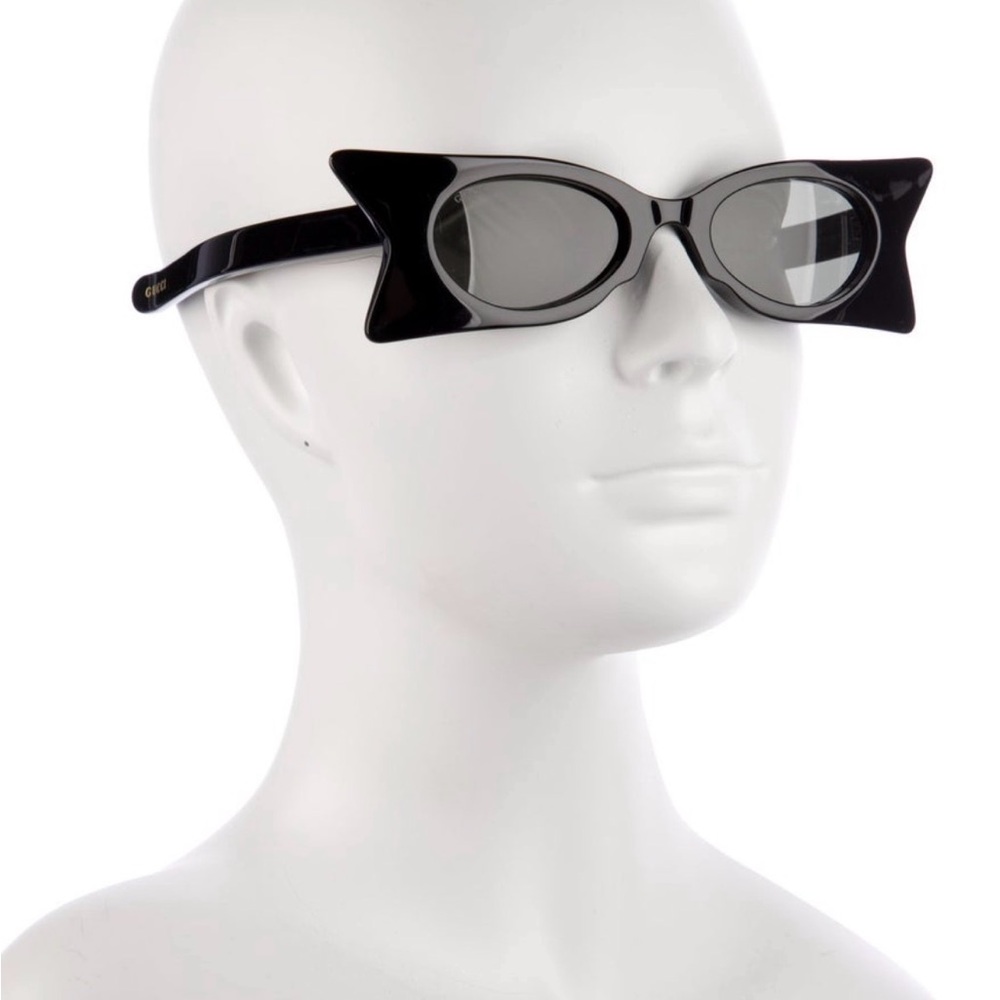 NWT Gucci Black Angular Sunglasses